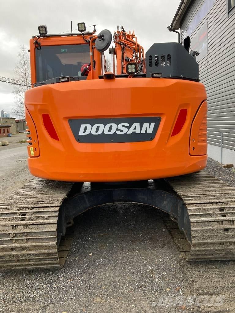 Doosan DX 140 LCR Vikšriniai ekskavatoriai