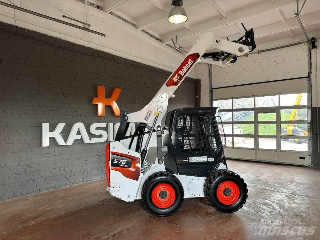 Bobcat S 76 Krautuvai su šoniniu pasukimu