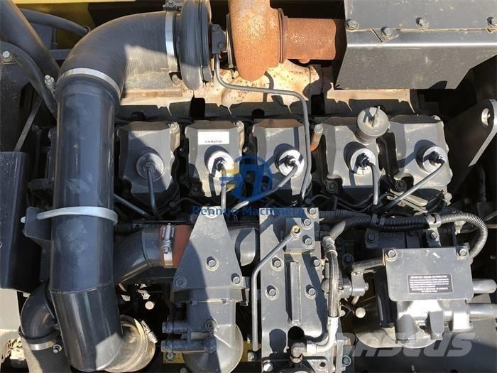 Komatsu PC 450-7 Vikšriniai ekskavatoriai