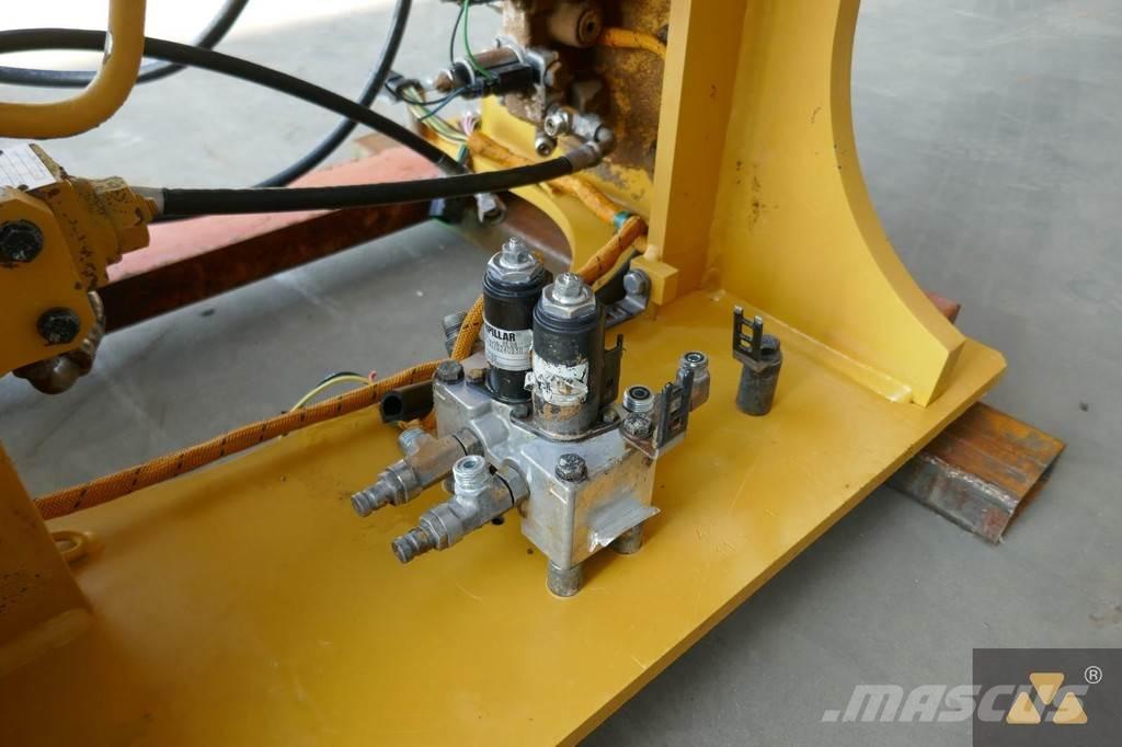 CAT 424-9373 Transportas - Kita