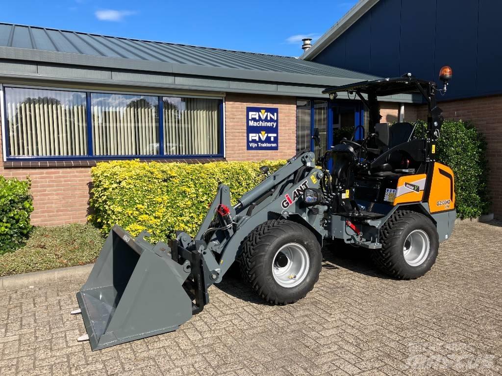GiANT G2500 HD X-Tra Naudoti ratiniai krautuvai