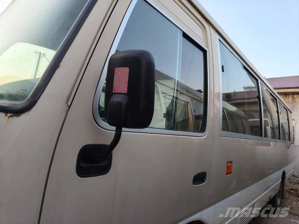 Toyota Coaster Bus Mikroautobusai