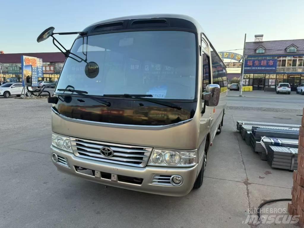 Toyota Coaster Tarpmiestiniai autobusai