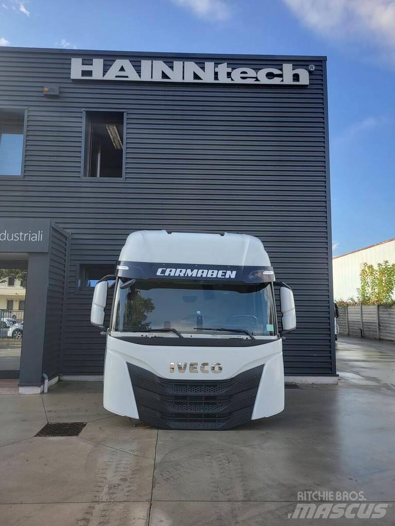 Iveco S-WAY Kabinos ir salonai