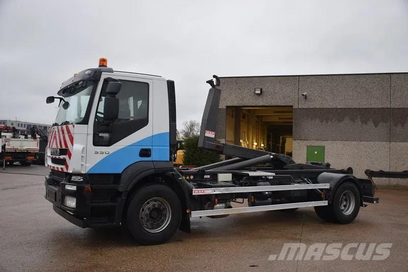 Iveco Stralis 330 Sunkvežimiai su keliamuoju kabliu