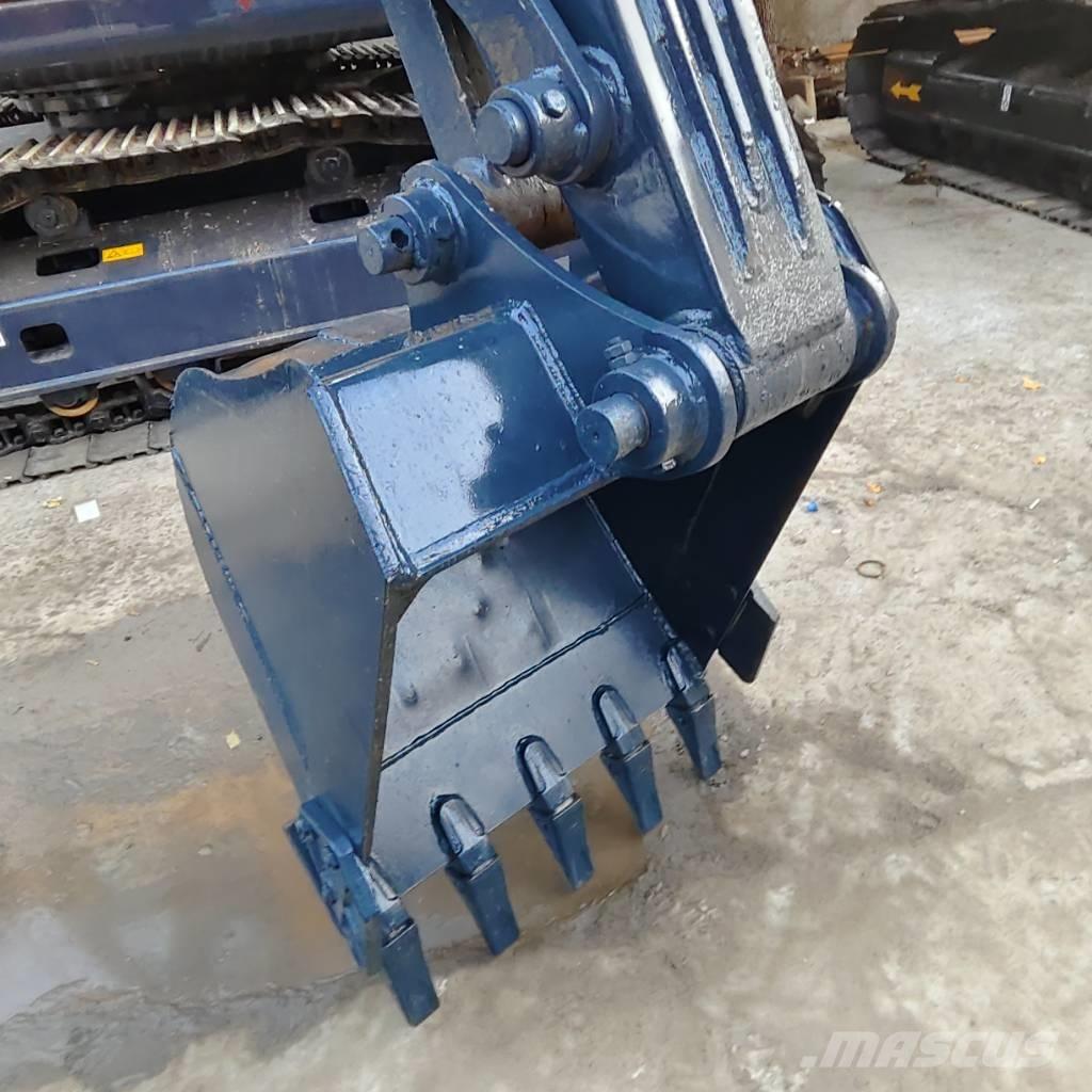 Hyundai 60 W VS Ratiniai ekskavatoriai