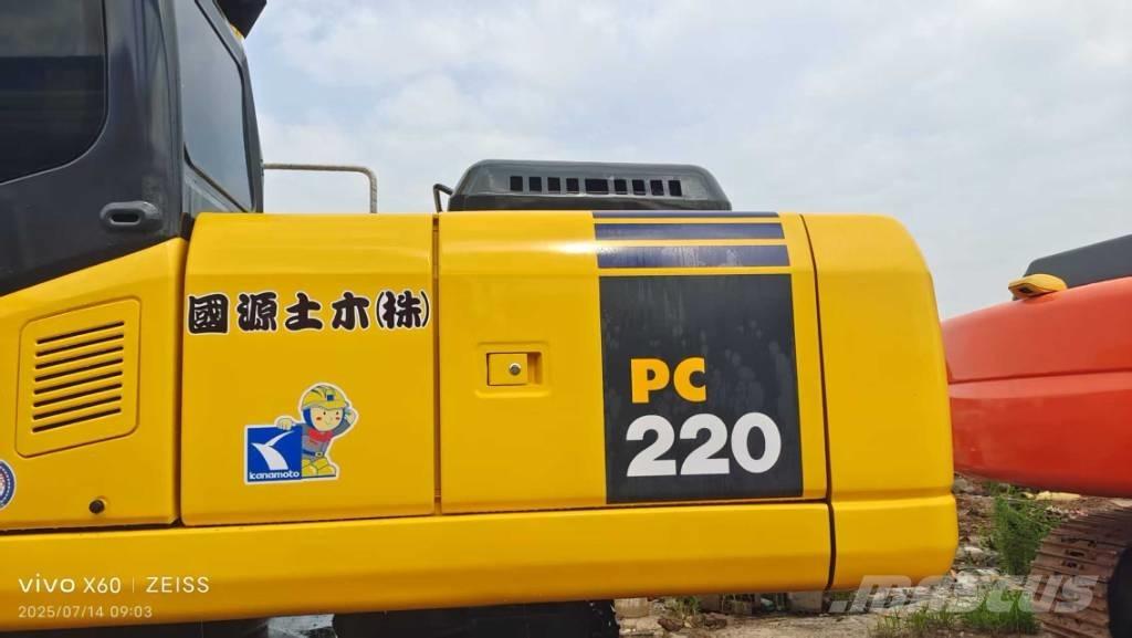 Komatsu PC 220-7 Vikšriniai ekskavatoriai