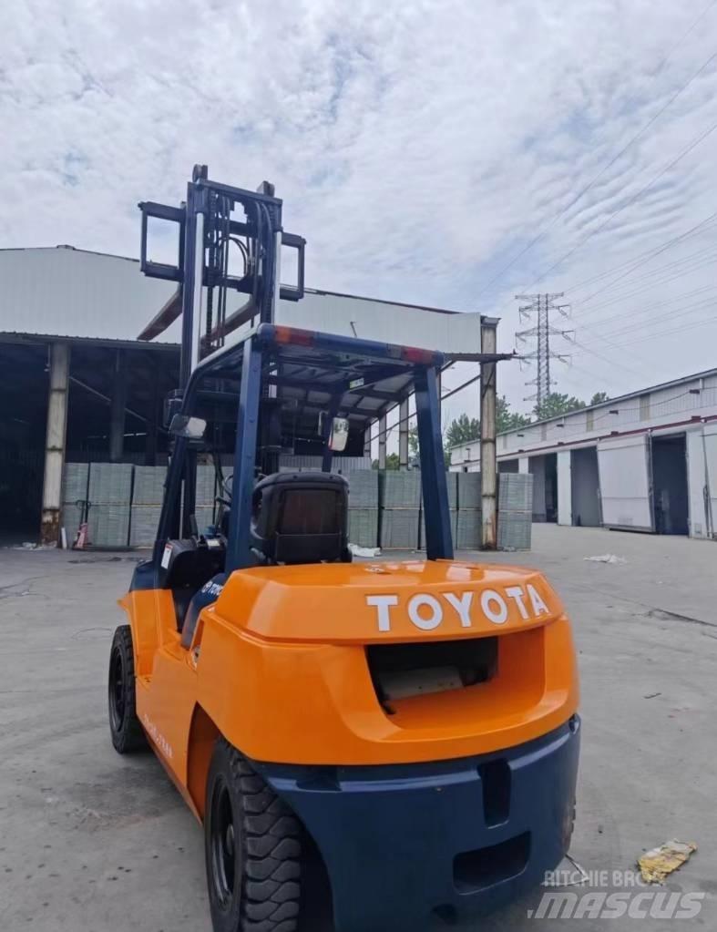Toyota FD 50 Dyzeliniai krautuvai