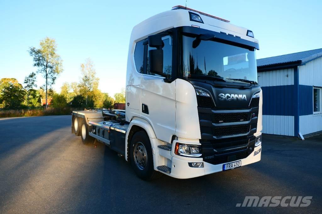Scania R590B6x2nb Sunkvežimiai su keliamuoju kabliu