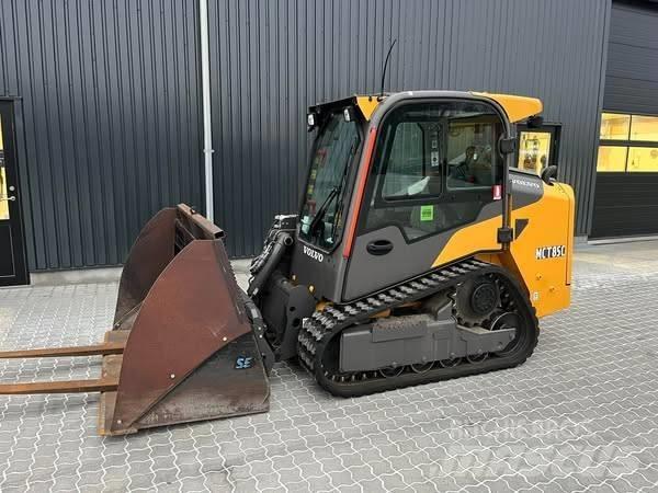 Volvo MCT 85 Krautuvai su šoniniu pasukimu