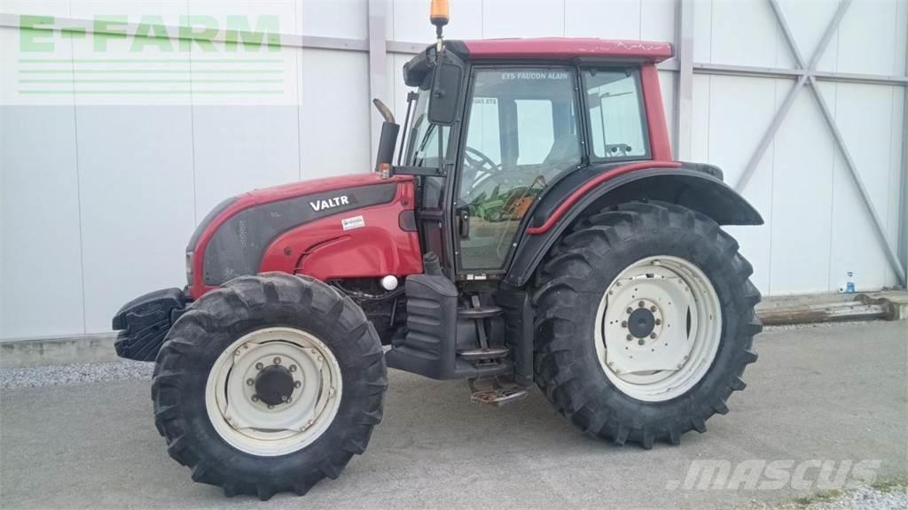 Valtra N101 PRO Traktoriai