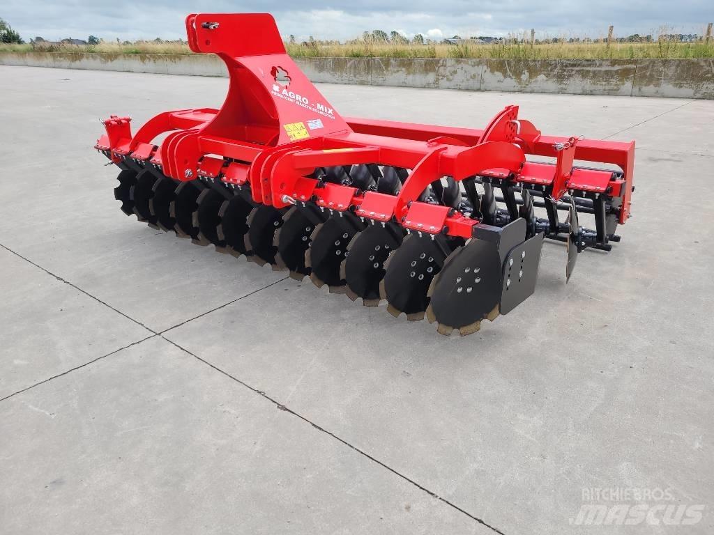  Agro-Mix BT 30 Diskinės akėčios
