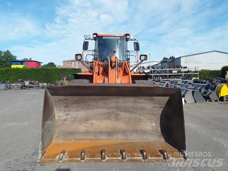 Develon DL350-5 Naudoti ratiniai krautuvai