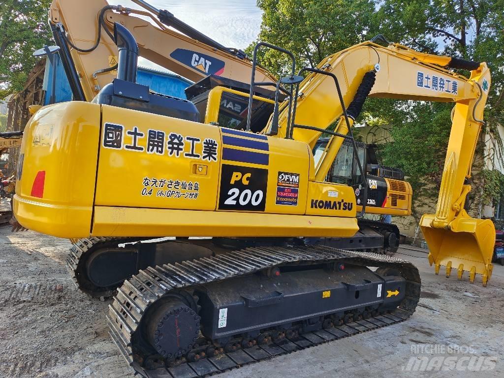 Komatsu PC 200-8 Vikšriniai ekskavatoriai