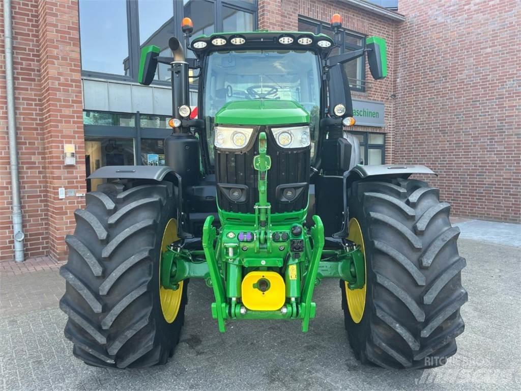 John Deere 6R250 Traktoriai