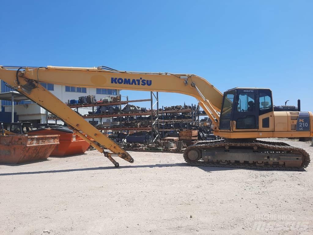 Komatsu PC 210 Vikšriniai ekskavatoriai
