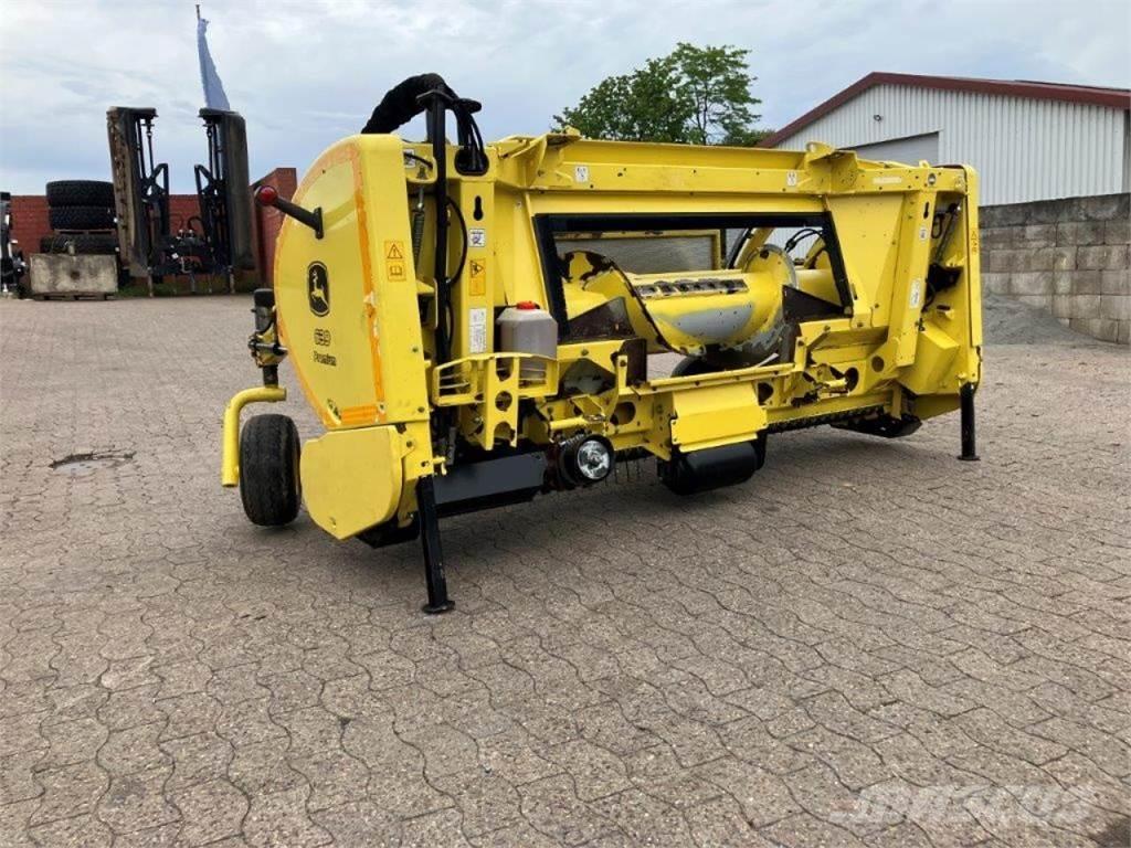 John Deere 639 Derliaus nuėmimo kombainų priedai