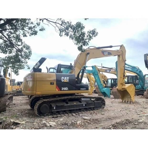 CAT 318d2 Vikšriniai ekskavatoriai