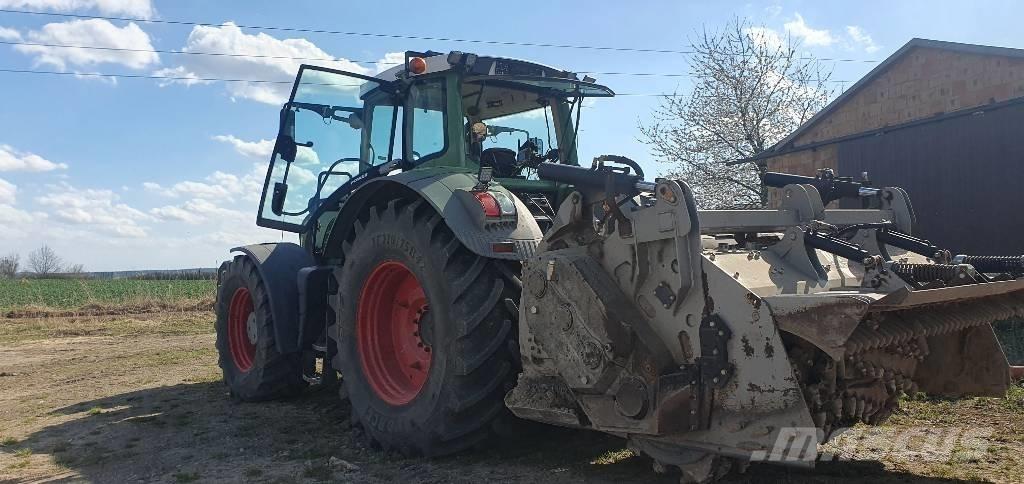 Fendt 934 Kiti kelių tiesimo įrengimai