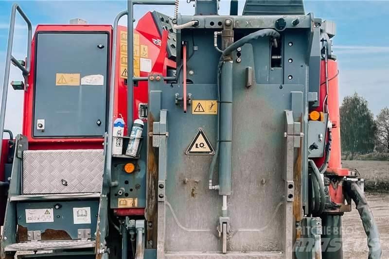 Wirtgen W100Fi Kita