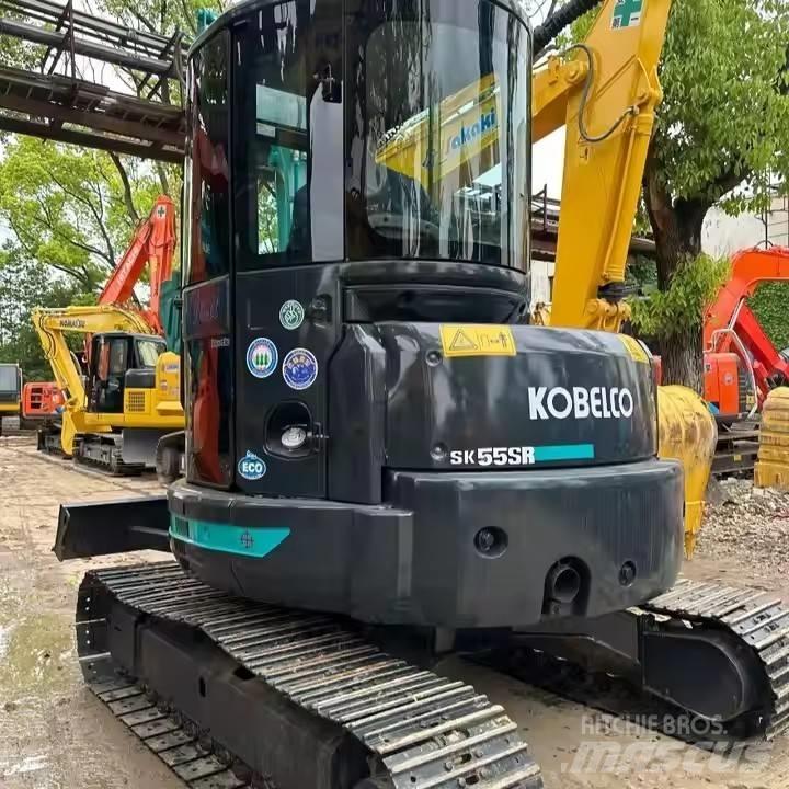 Kobelco SK55 Vikšriniai ekskavatoriai
