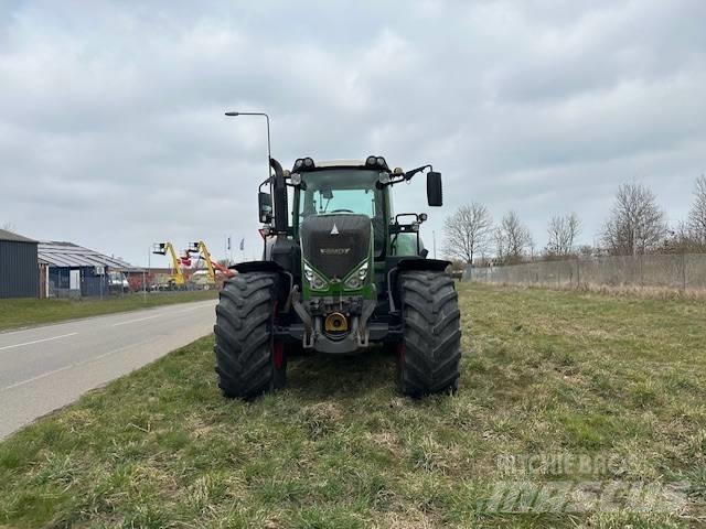 Fendt 828 Vario Traktoriai
