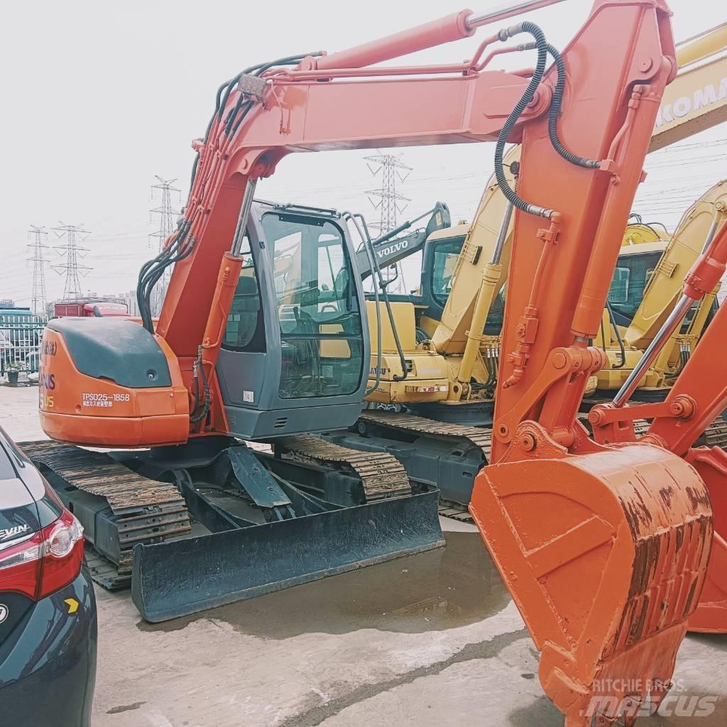 Hitachi ZX 75 US Vidutinės galios ekskavatoriai 7-12 t