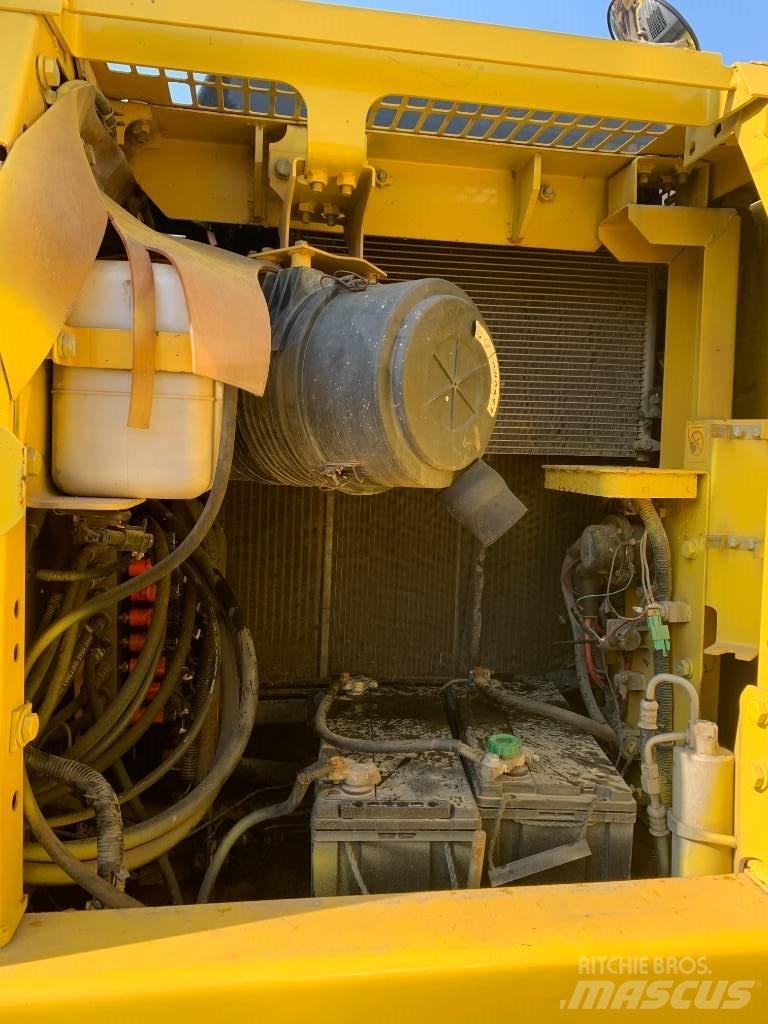 Komatsu PC 130 Vikšriniai ekskavatoriai