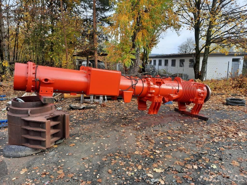 Delmag D46-32 Dyzeliniai poliniai plaktukai