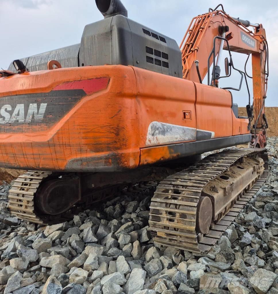 Doosan DX 300 LC-5 Vikšriniai ekskavatoriai