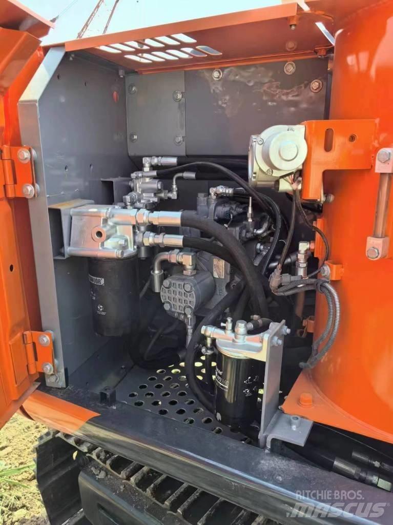 Hitachi ZX 120 Vikšriniai ekskavatoriai