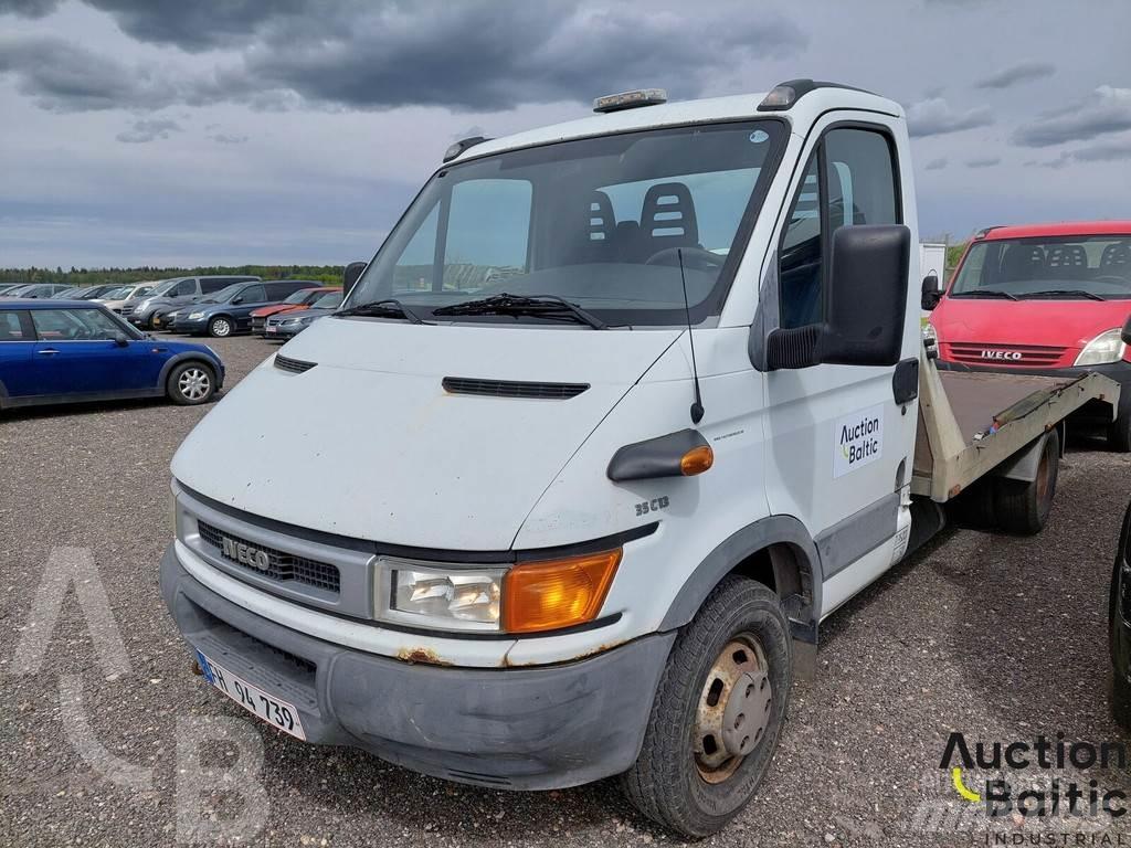 Iveco 35C 13 Pagalbos kelyje automobiliai