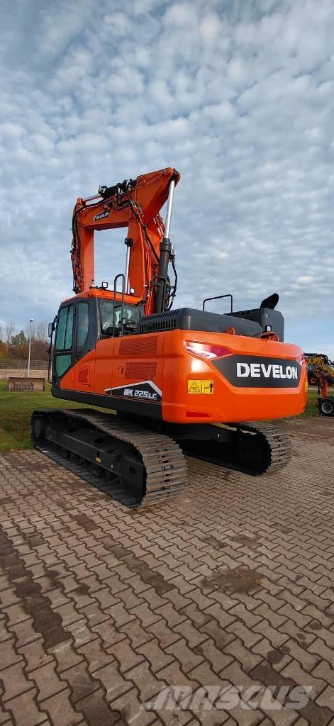 Doosan DX 225 LC-7 Vikšriniai ekskavatoriai