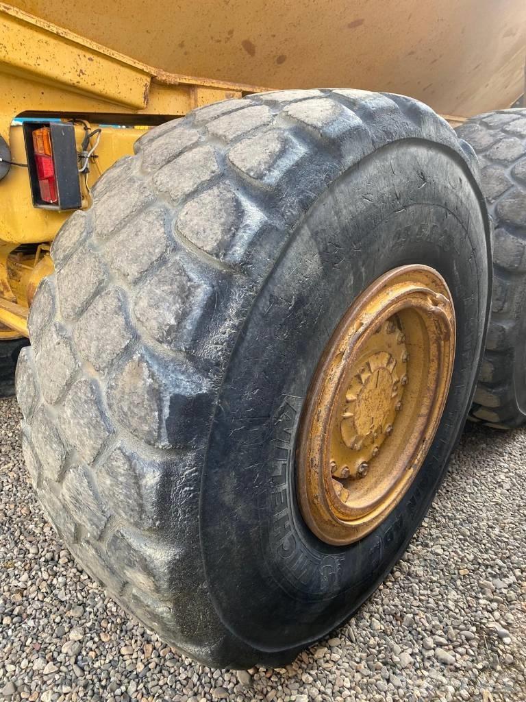 CAT 725 Karjeriniai savivarčiai