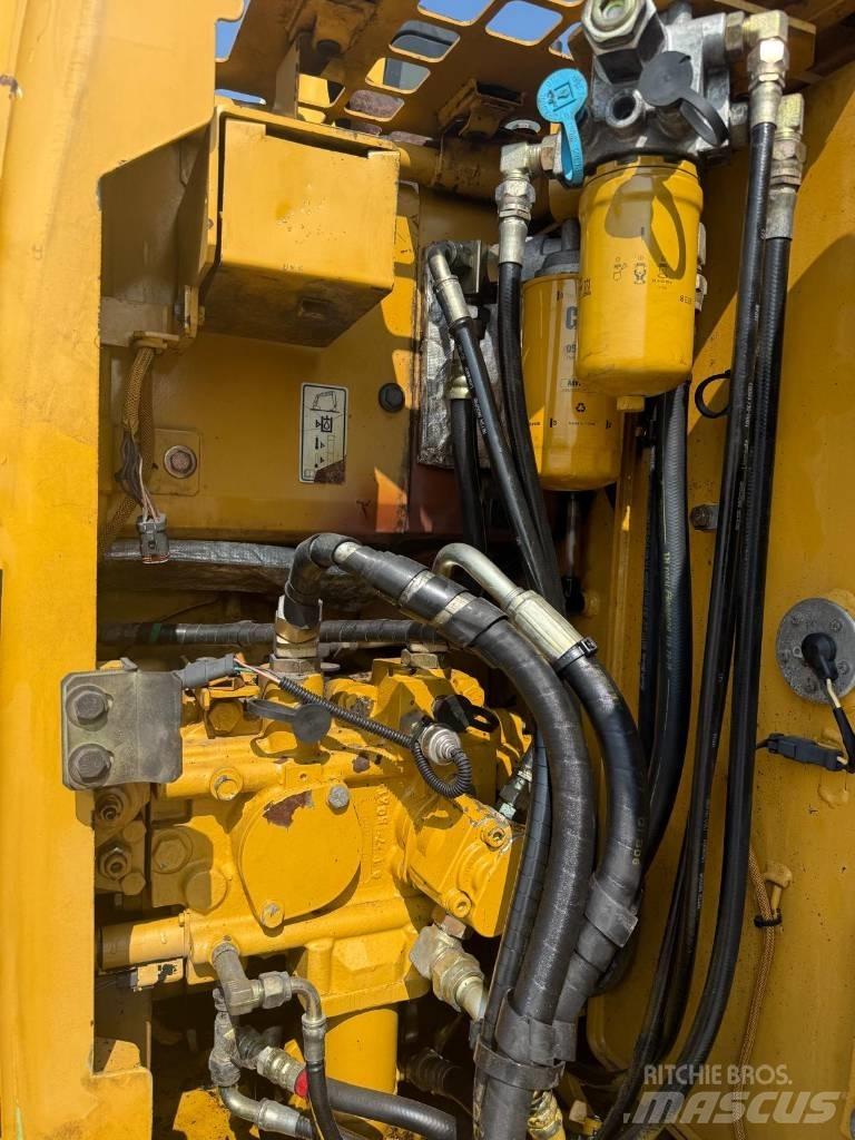 CAT 314 C Vikšriniai ekskavatoriai