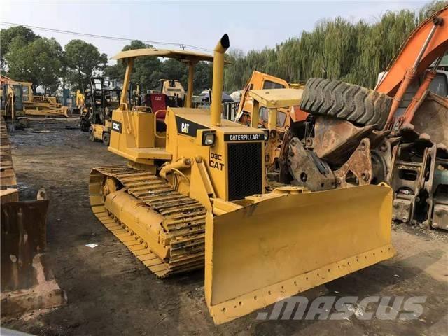 CAT D3C Vikšriniai buldozeriai