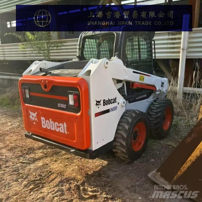 Bobcat S 550 Krautuvai su šoniniu pasukimu