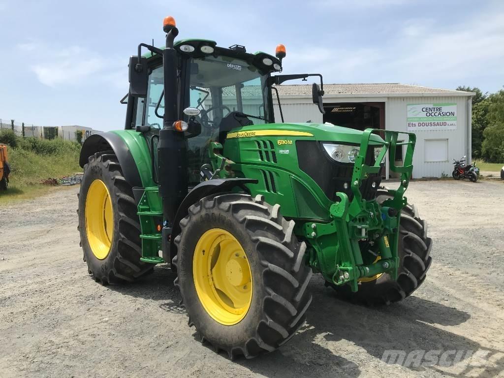 John Deere 6130 M Traktoriai
