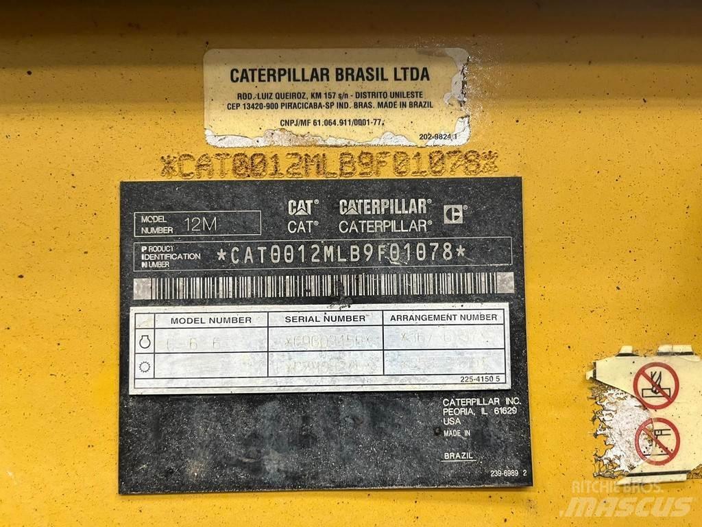 CAT 12M Greideriai