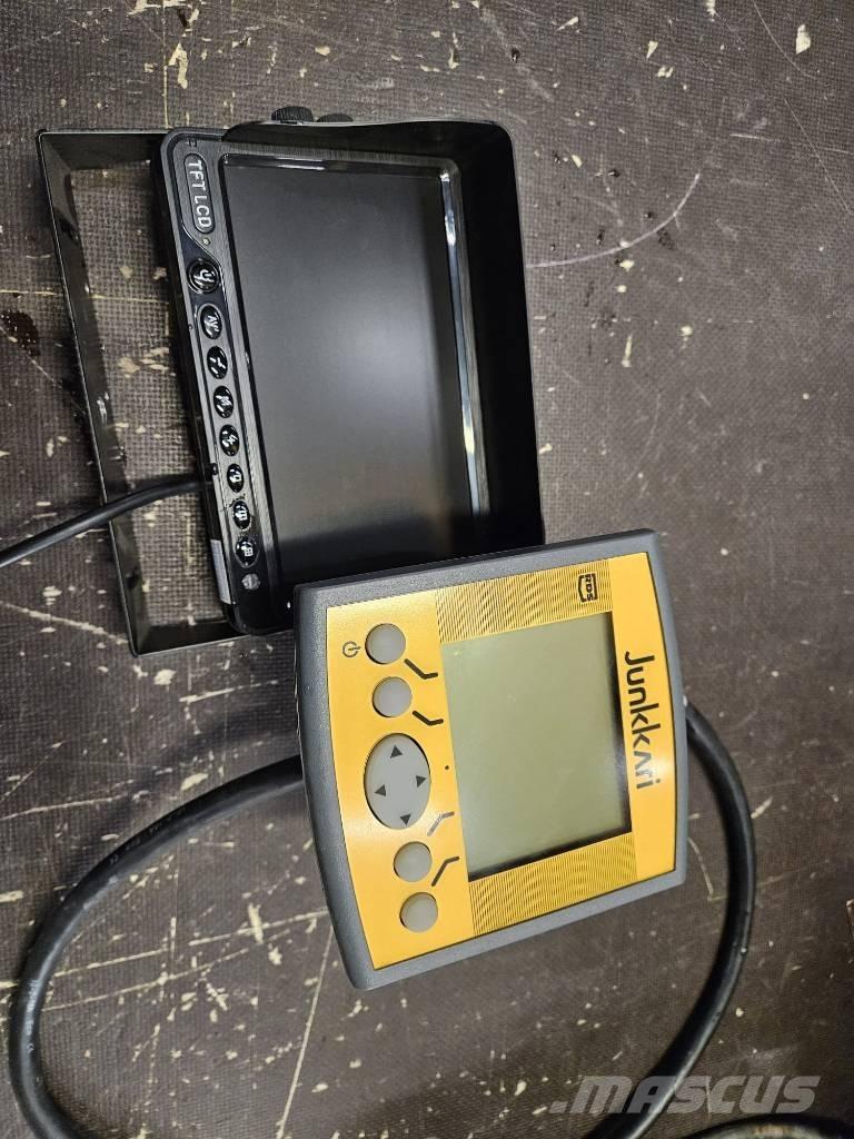 Junkkari T300 Sėjamieji kombainai