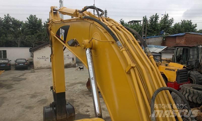 CAT 320 C Vikšriniai ekskavatoriai