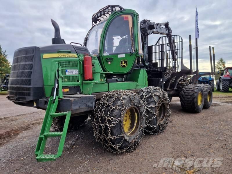 John Deere 1110 G Naudoti miškovežiai (Forvarderiai)