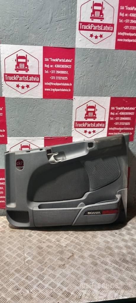 Scania R 440   1486790 Kabinos ir salonai