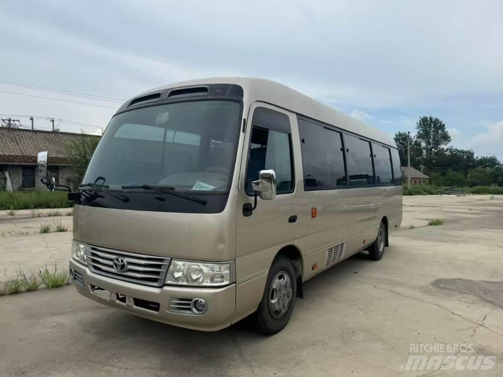 Toyota Coaster Tarpmiestiniai autobusai