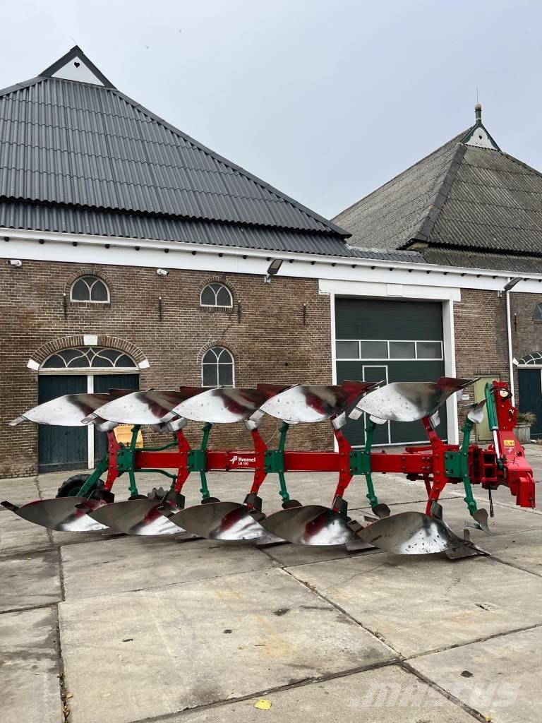 Kverneland LB100-300 Apverčiamieji plūgai