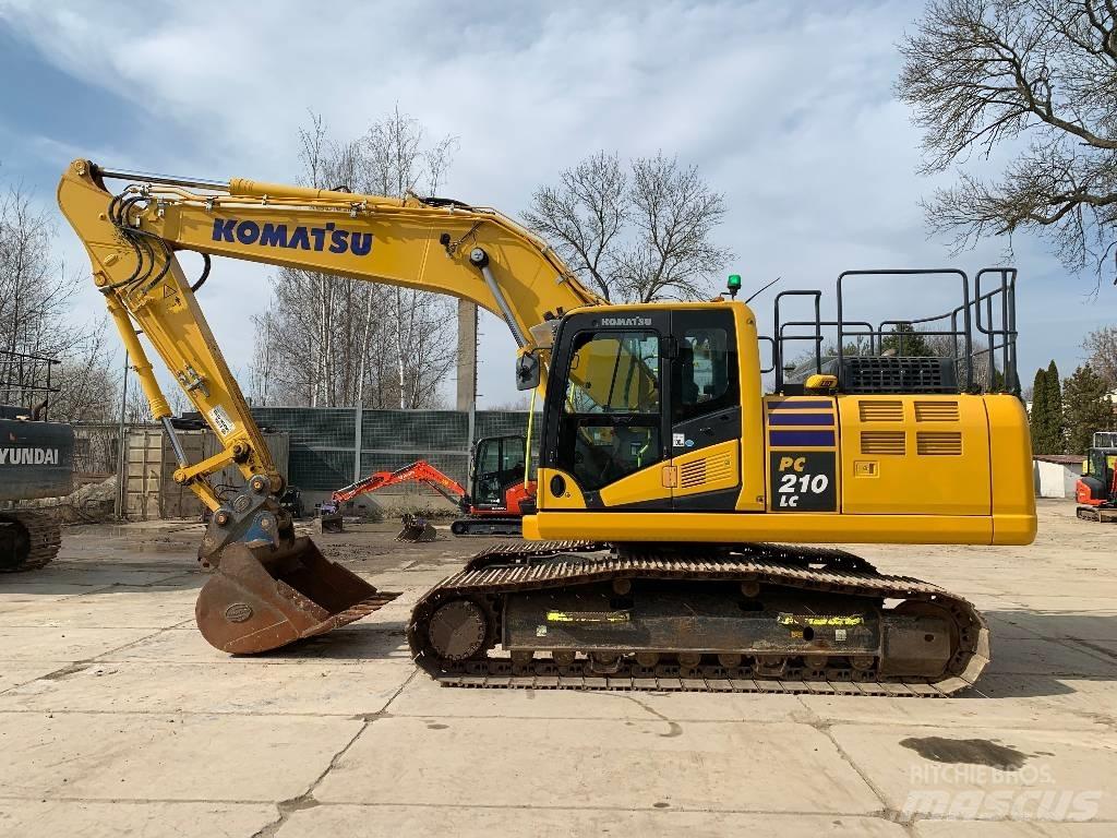 Komatsu PC 210 LC-11 Vikšriniai ekskavatoriai
