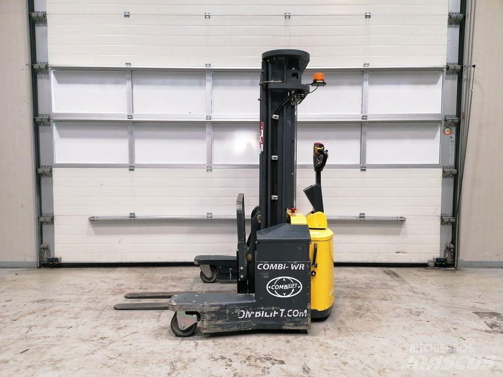Combilift WR4 Krautuvai su pakrovimu iš šonų