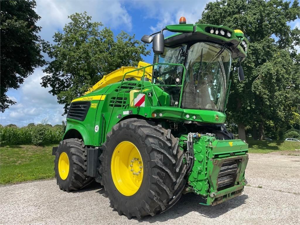 John Deere 9600i Pašarų kombainai