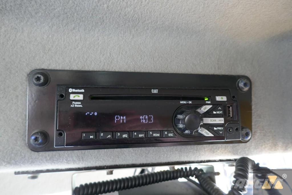 CAT 772G Atliekų išvežimo technika