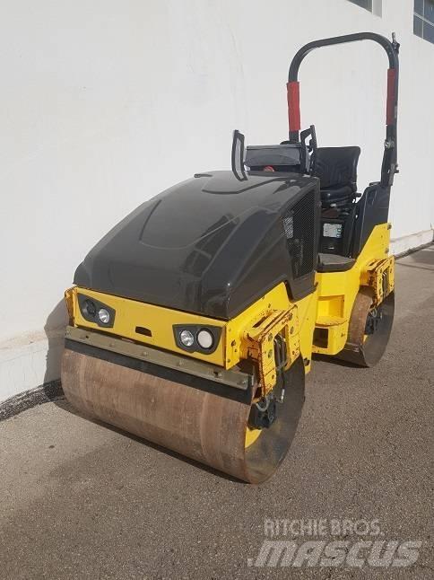 Bomag BW 120 AD-5 Porinių būgnų volai